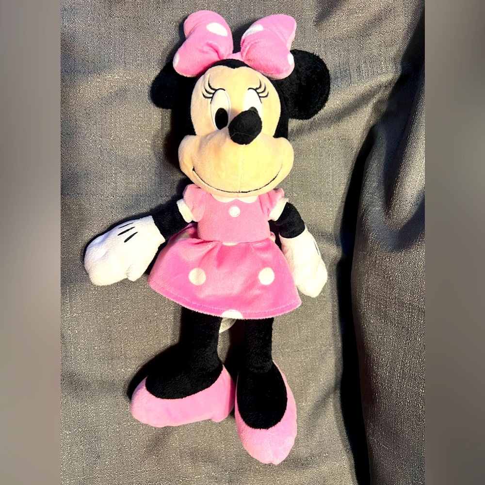 Disney Minnie Mouse pink polka dot dress plush 16”